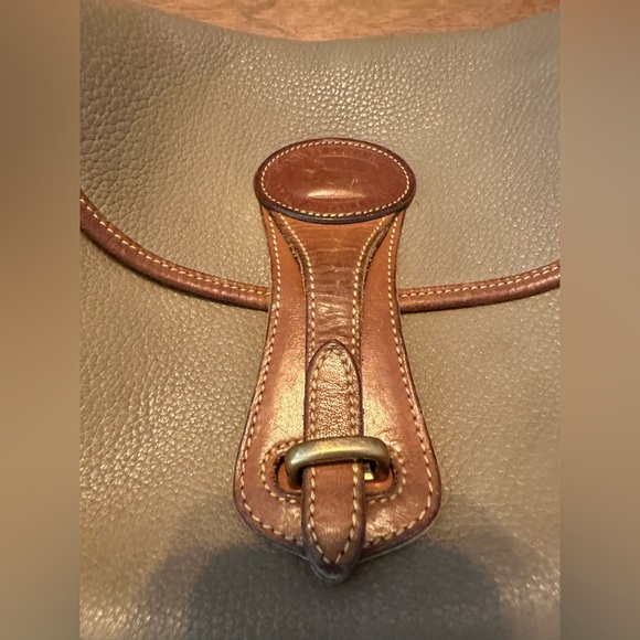 Dooney & Bourke Vintage Leather Crossbody Gray Brown Leather Essex Purse - Picture 2 of 10